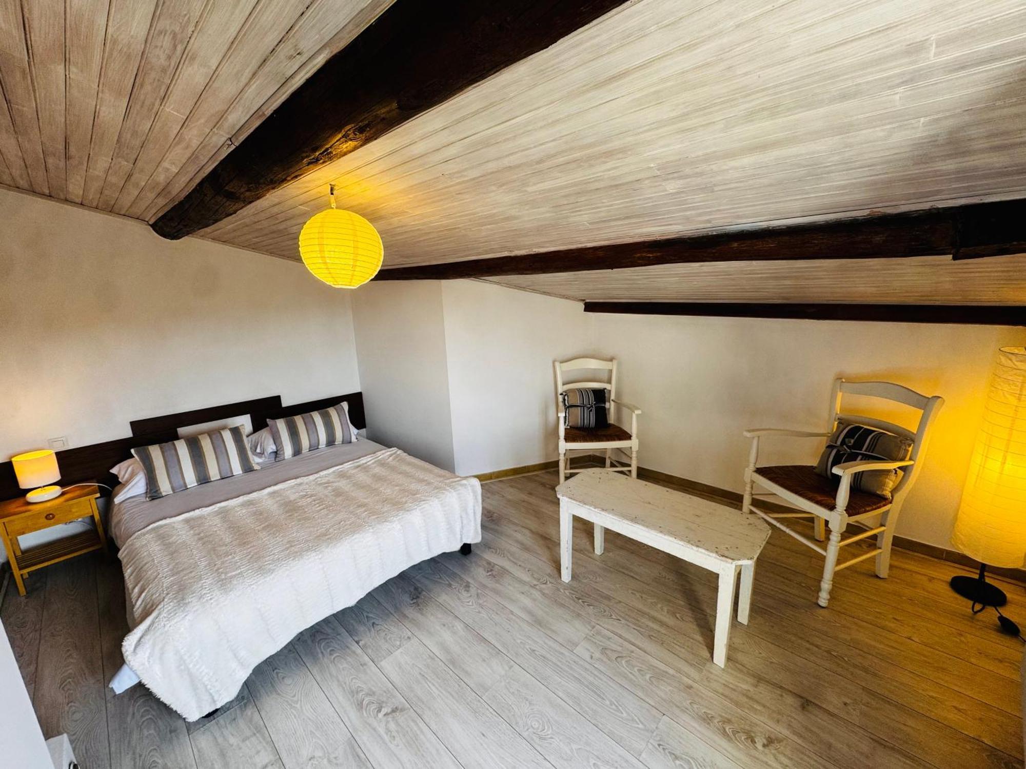 Gite La Bastide De La Loge Au Pied Du Mont Ventoux Sault-de-Vaucluse Quarto foto